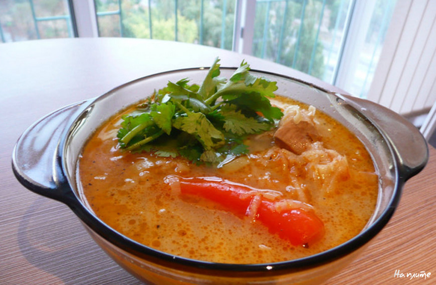 Тайский суп из свинины