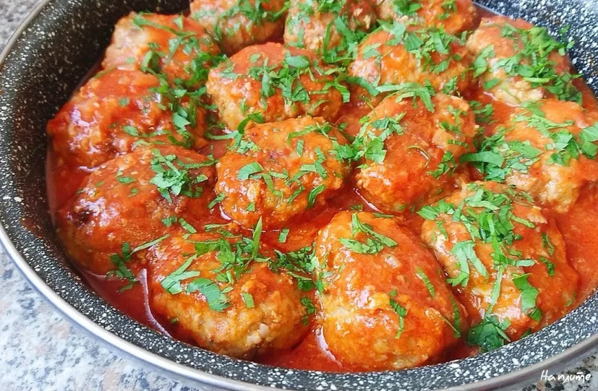 Гречаники с подливой
